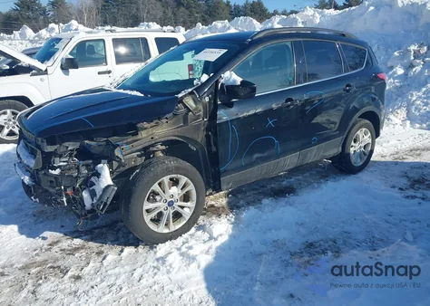 2018 Ford Escape Se z USA, uszkodzony, nr VIN 1FMCU9GDXJUA26433